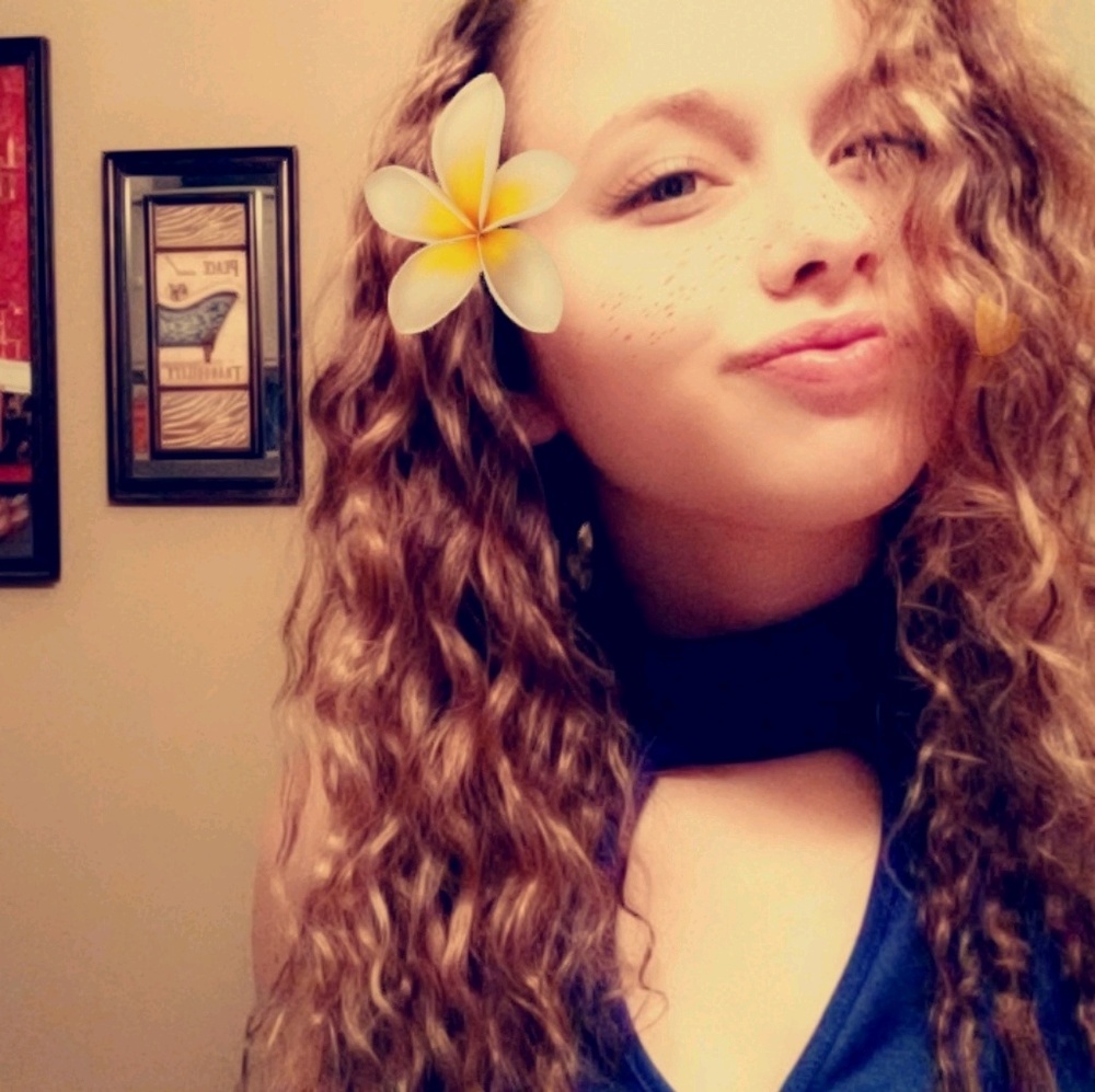 Meet your Posher, Mikaylah